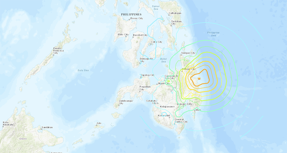 菲律賓規模7.6強震 台日一度發布海嘯警報