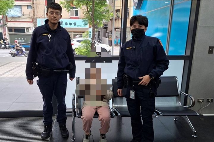 失智婦街頭迷途神情慌張　士林警靠系統查詢助平安返家