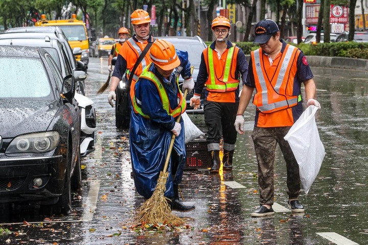 【更新】凱米警報解除風雨減弱　西南氣流發威仍須嚴防強降雨