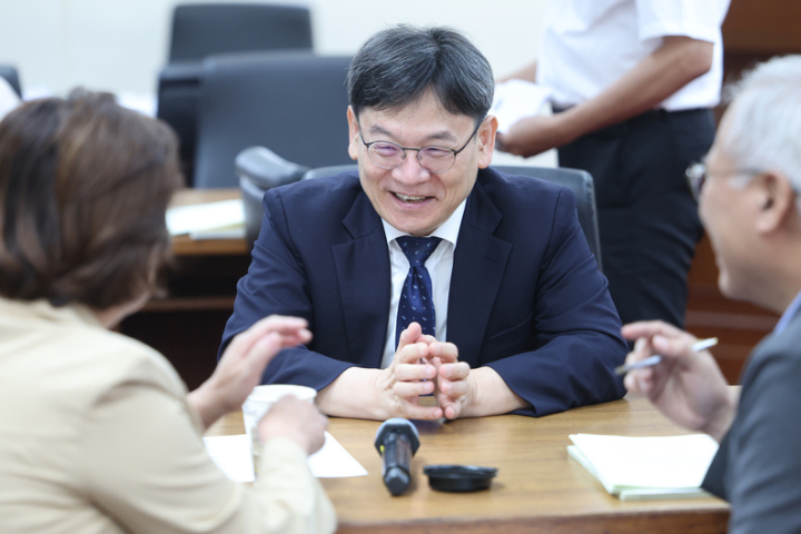 民進黨執政十年新生兒創新低　國發會：政策不是做了馬上有成果