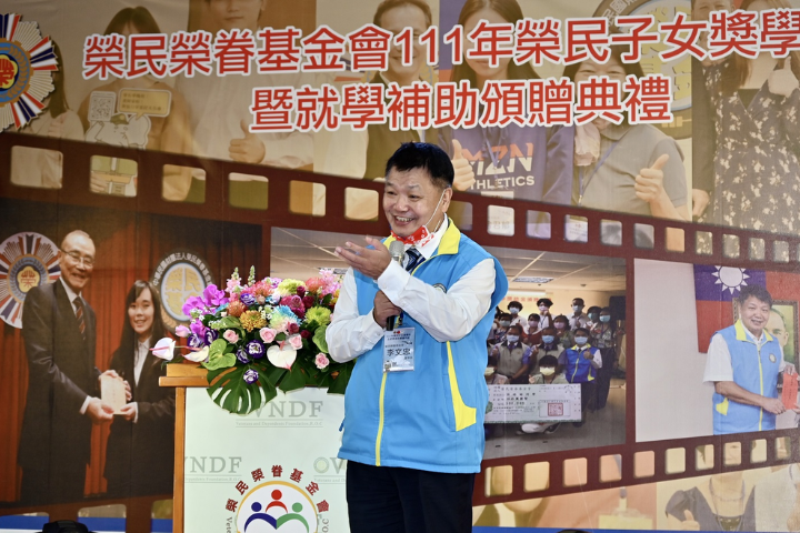 李文忠認為朝野不應互相抺黑抹紅,而是要建立真正對台灣有利的戰略構想。圖/取自退輔會