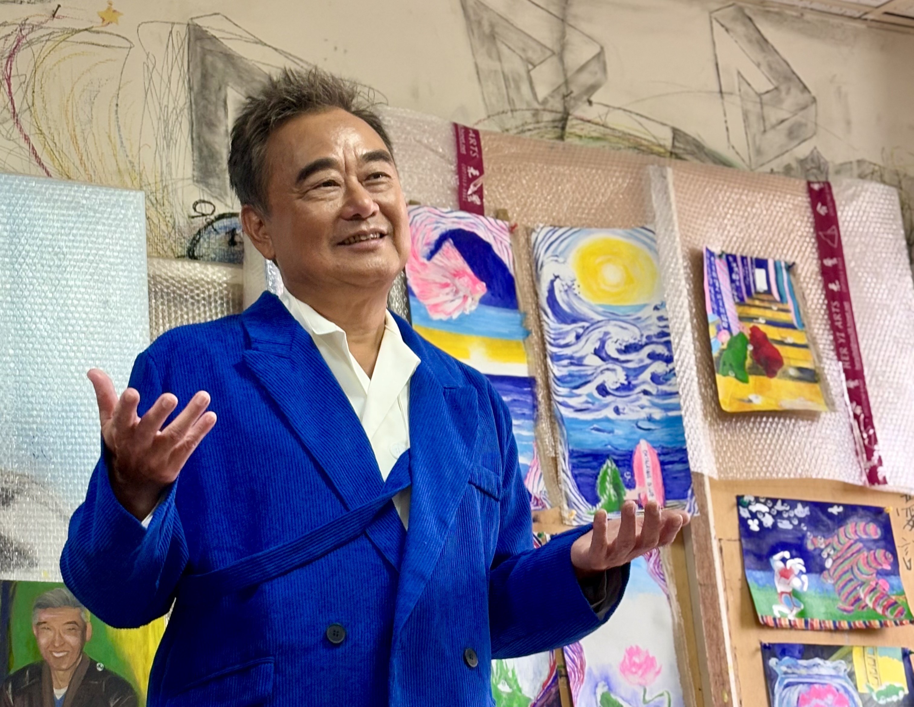 陳昇舉辦第6次畫展「角色」  公開與昇嫂共同畫作蘊含家族記憶