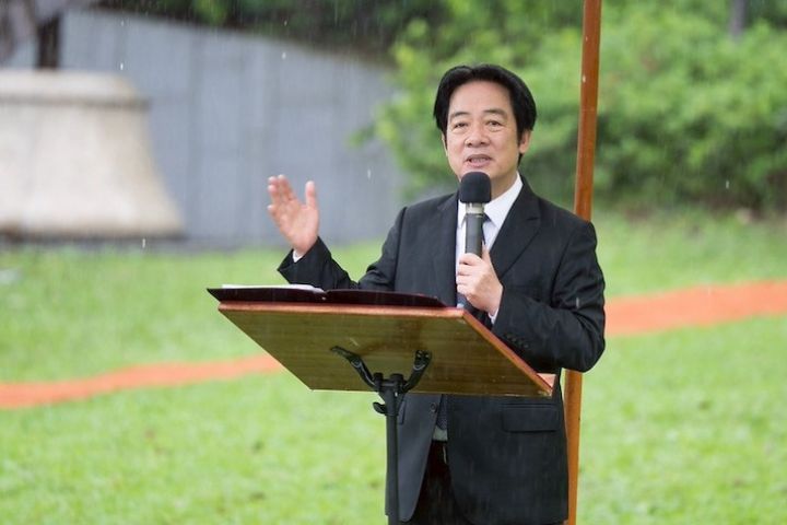  鄭麗文啟程訪陸談和平　賴清德紀念鄭南榕喊「民主唯一活路」