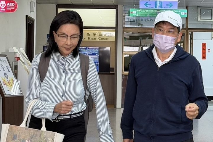 誣指緋聞案歷經4年　張淑娟身心俱疲　周玉蔻交手機證未與蔡玉真「預謀」