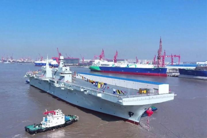 大陸076兩棲登陸艦即將海試 首度測試電磁彈射