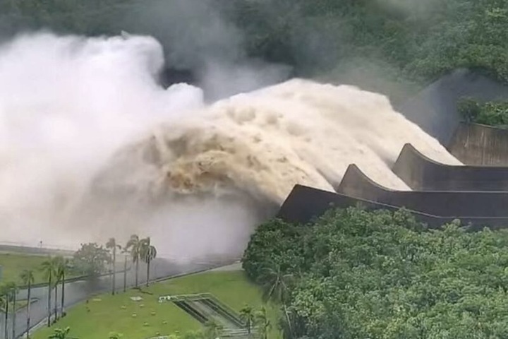 西南風再增強中南部續防豪雨　下周二雨勢可望趨緩
