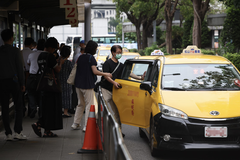 選舉年到了　計程車補助政策斧鑿斑斑　
