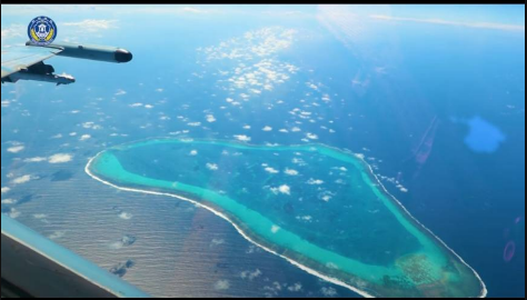 共軍刻意釋出黃岩島全景空照畫面。圖/取自南部戰區