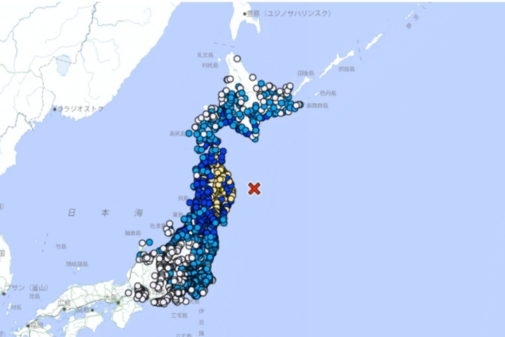 強震襲日東北！規模上修7.5　青森沿岸發布海嘯警報、新幹線一度停駛