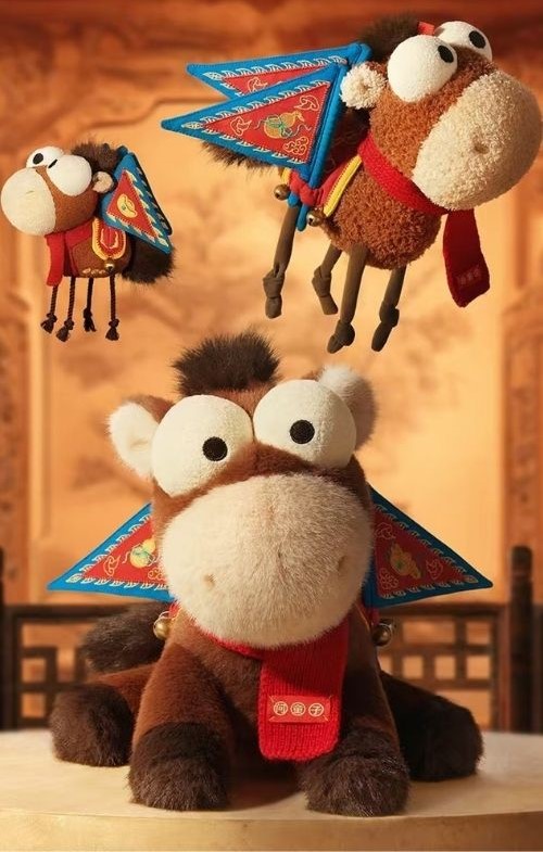 包掛以輕量化消費，串連IP、文化與社群，正成為釋放年輕世代消費力。圖/取自《人民日報》