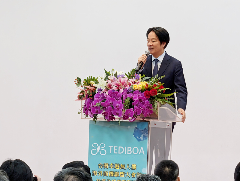 總統賴清德9日前往台中參加「台灣卓越無人機海外商機聯盟大會師-共築全球戰略版圖」活動。圖/中央社