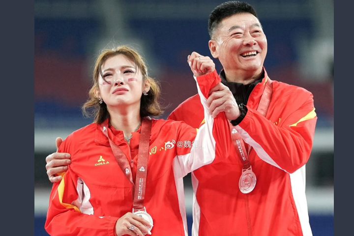 陸全運會摘銀落淚惹議　吳豔妮回應「我哭咋了？」：酸民太閒