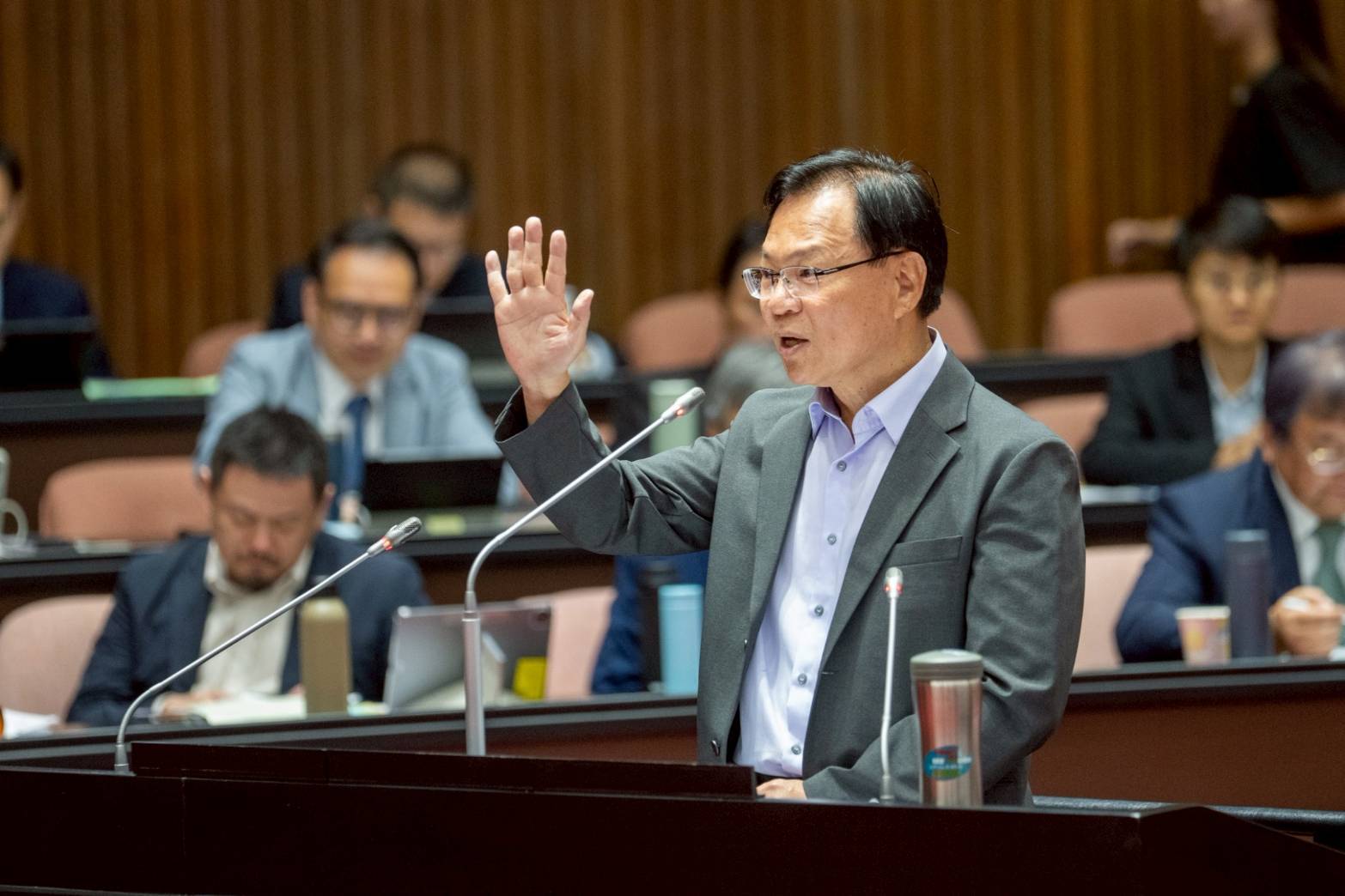 《財劃法》僵局怎解？卓榮泰提「2換1」　張啓楷：橫柴入灶毫無民主法治觀念