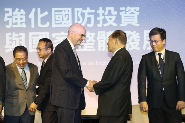 AIT證實：諾斯洛普格魯曼在台設彈藥測試場　美對台軍事合作落地