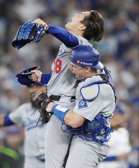 山本總計後援34球、2.2局僅被敲1安無失分，前後兩天累計12.2局，神級表現讓他拿下 世界大賽MVP。圖/取自mlb IG