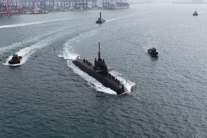 台船26日表示，國造潛艦海鯤號執行「淺水潛航前置海上測試」，順利完成聲納功能、推進系統及水下計程儀等3項。圖/中央社（台船提供）