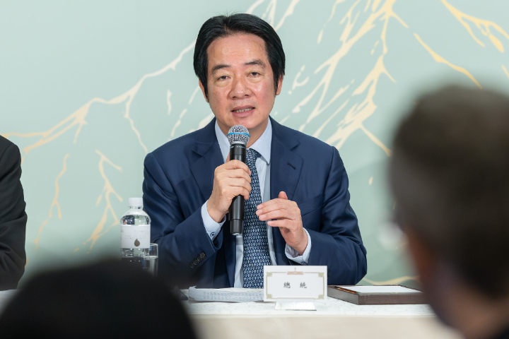 綠能你不能！綠市長赴陸賣水果、饒慶鈴慘被扣紅帽子　陸委會：時空背景不同