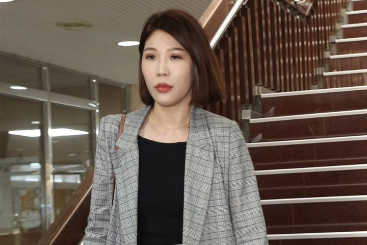 被問三立性侵醜聞　馬郁雯搬李正皓嗆「人滿好找」　網驚：公然恐嚇？