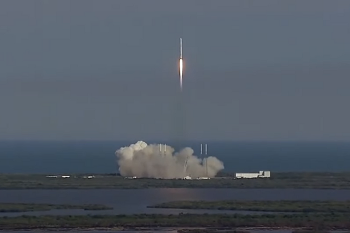 環礁測試地引爭議 馬斯克SpaceX火箭運貨計劃遭美軍喊停