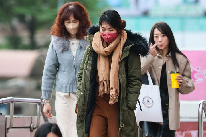 東北季風增強迎風面降雨增　早晚稍冷局部溫差大