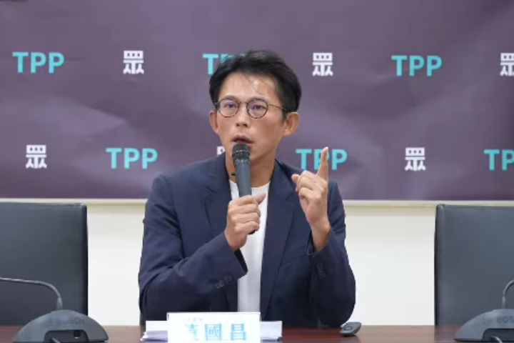 黃國昌揭經部砸256億補助4千家違法企業　認定敬鵬大火案「未重大違規」