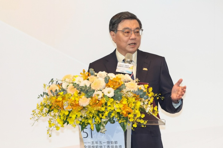 卓榮泰喊明年基本工資破3萬！勞團不買單：至少漲到3萬1