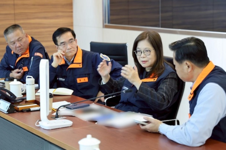 被爆中共圍台軍演竟爽嗑大餐　管碧玲再發長文：感謝各界指教