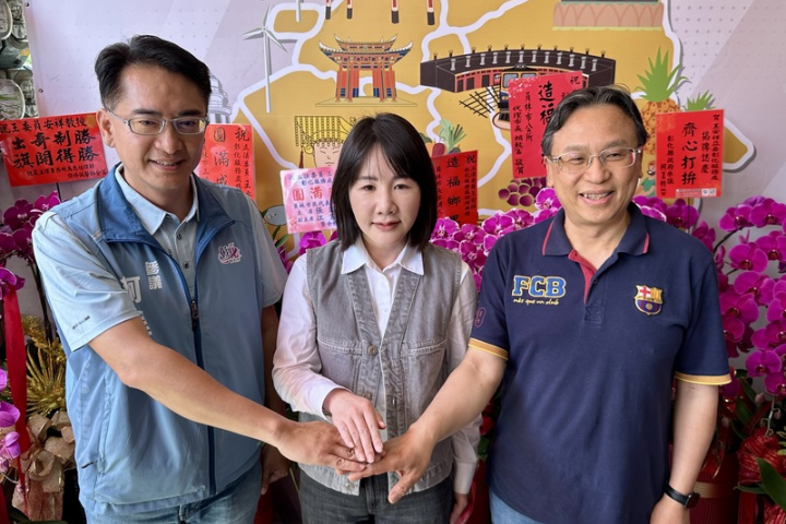 彰化藍營提名將翻牌！鄭麗文鬆口「直接徵召」　謝衣鳯民調領先恐仍出局