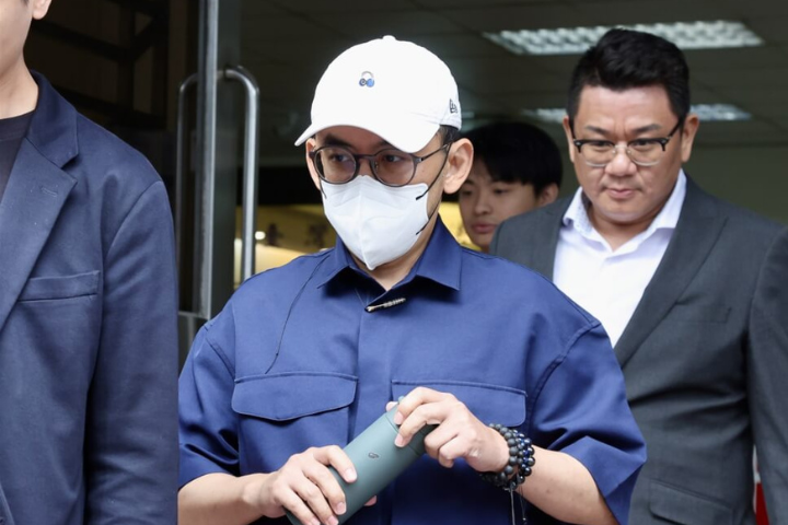 黃子佼免入獄！持2千部兒少性影像　與37被害人和解獲緩刑確定