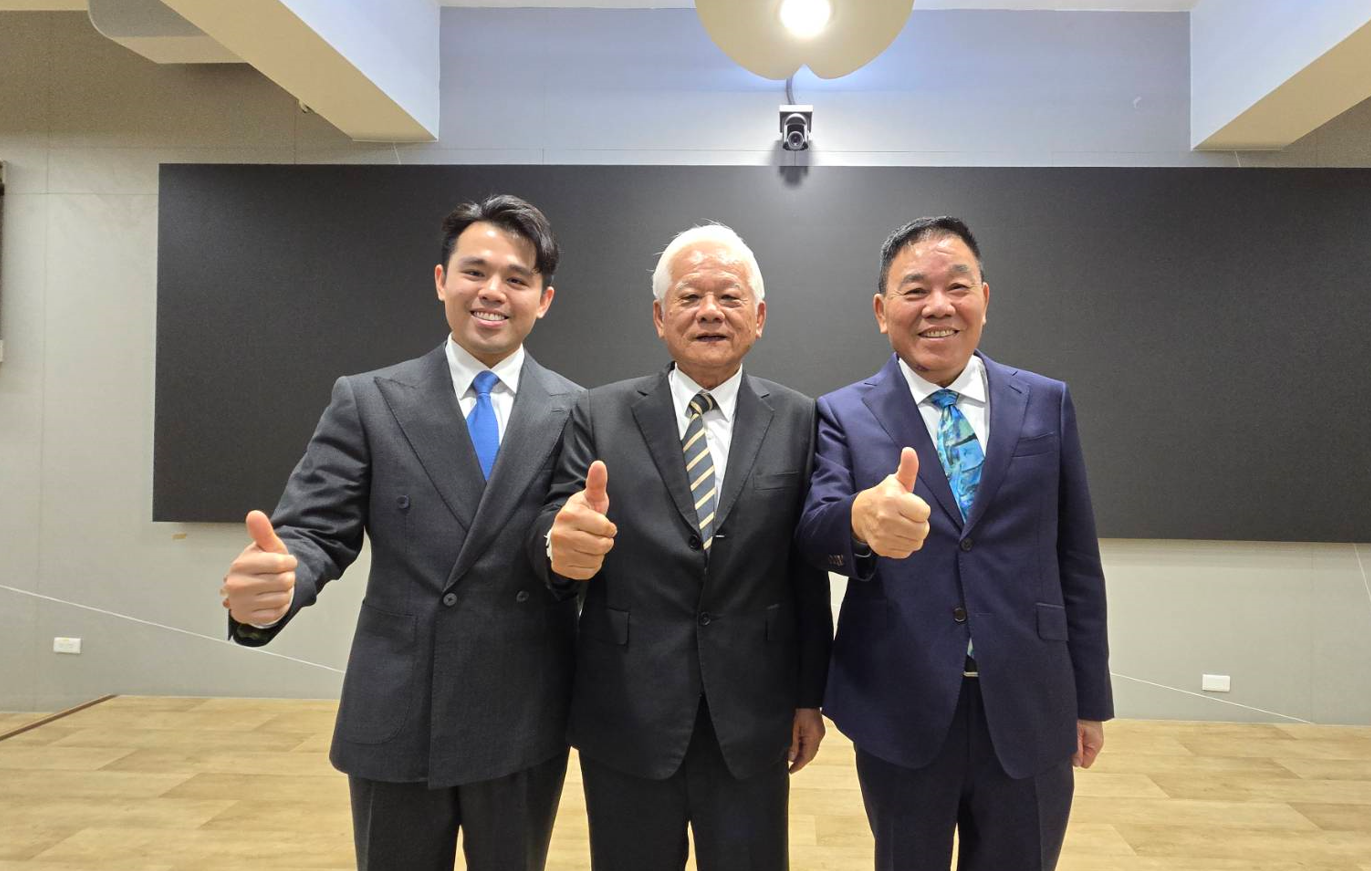 兩岸關係空前差　大陸仇商情緒蔓延　此時上陣更需父子兵　