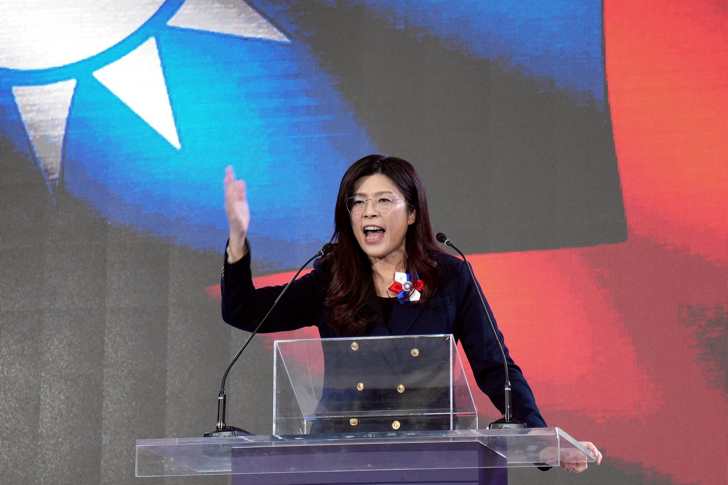 國民黨新任主席鄭麗文1日在國民黨全代會交接典禮後發表演說。圖/記者陳思豪攝