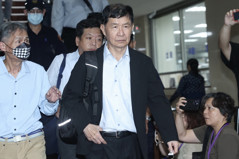 悲劇撼全台！彭振聲妻墜樓亡 藍批押人取供「這就是賴清德的大民主？」白協助捍衛清白