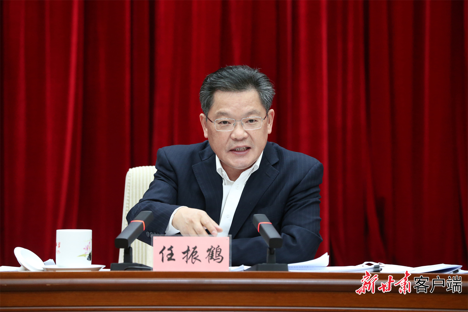 1964年生的原甘肅省長任振鶴，按理還未到退休年齡。不過是否有其他變動，甚或是否出什麼問題，得等待官方說法。圖／取自新甘肅