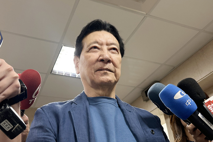 【陳朝平專欄】高級國民黨員趙少康    假藉媒體洗白民進黨候選人