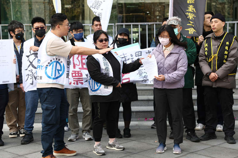 新聞五：台鐵產業工會赴交通部陳情：「生日假」不應跳票