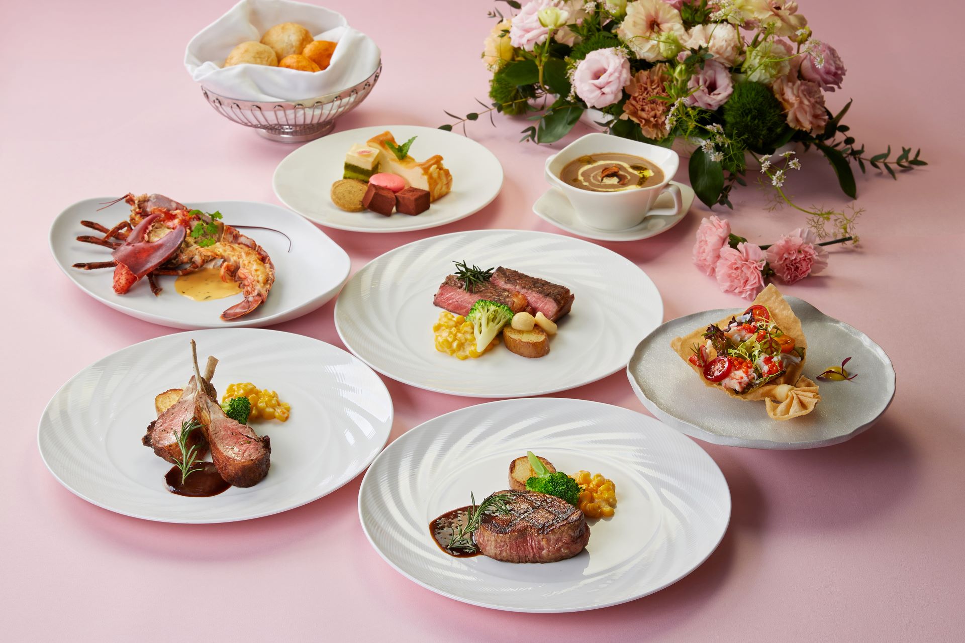 圓山大飯店甜蜜獻禮款待媽咪　五星美饌、浪漫花藝、靜謐之旅表達無限愛意