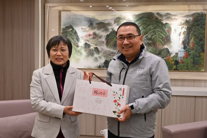 劉世芳拜會新北市　侯友宜點名這幾處都更案盼中央加速審議