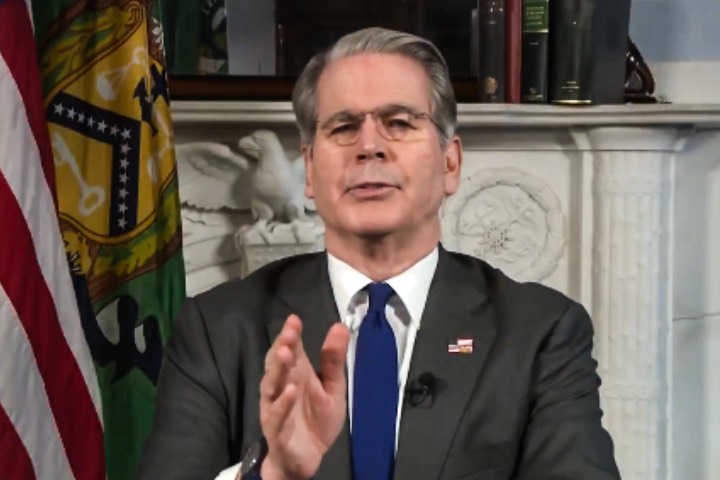 指控血腥鎮壓反政府示威　美國制裁伊朗國安會秘書等官員