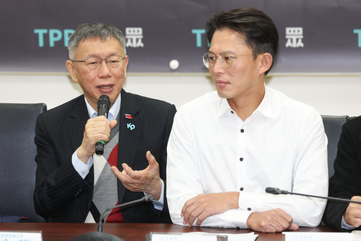 2年條款倒數！黃國昌今簽辭職書：除陳昭姿由柯文哲處理外　其他人同進退