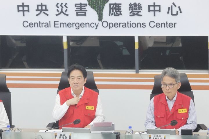 【梅花專論】即時民調警告提醒賴：多數民意才是民主王道