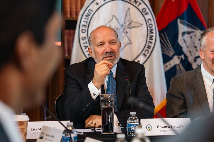 盧特尼克證實美國對韓關稅降至15%　追溯至11月1日