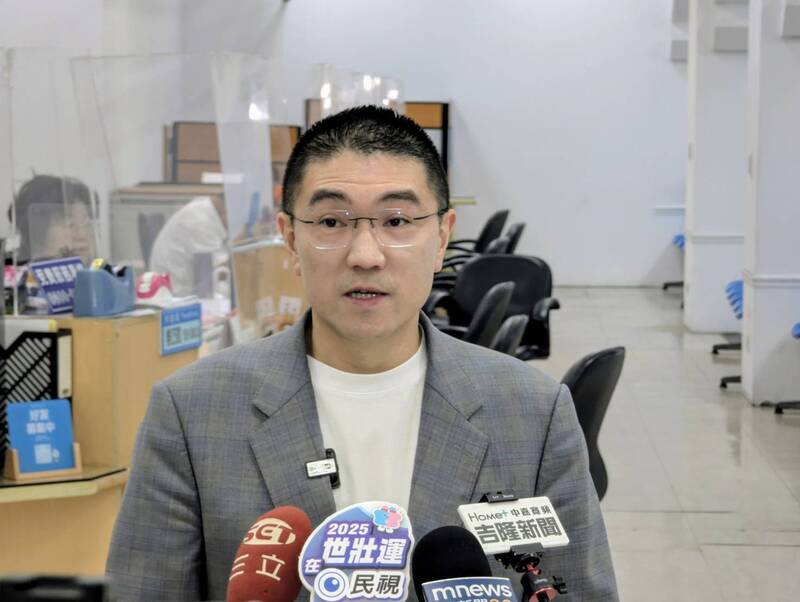 針對基隆市府人員洩個資挺罷免案，市長謝國樑強調市府一定會道歉。圖/中央社