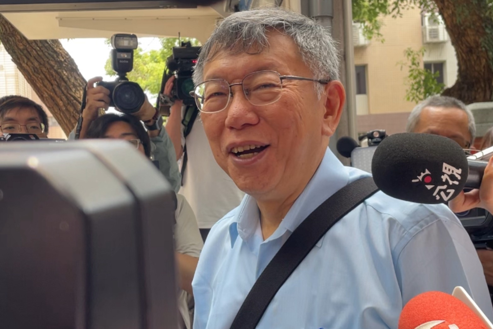 被問廢監院先推給黃國昌！柯文哲轉身卻碎念鄭麗文：怎麼那麼奇怪？