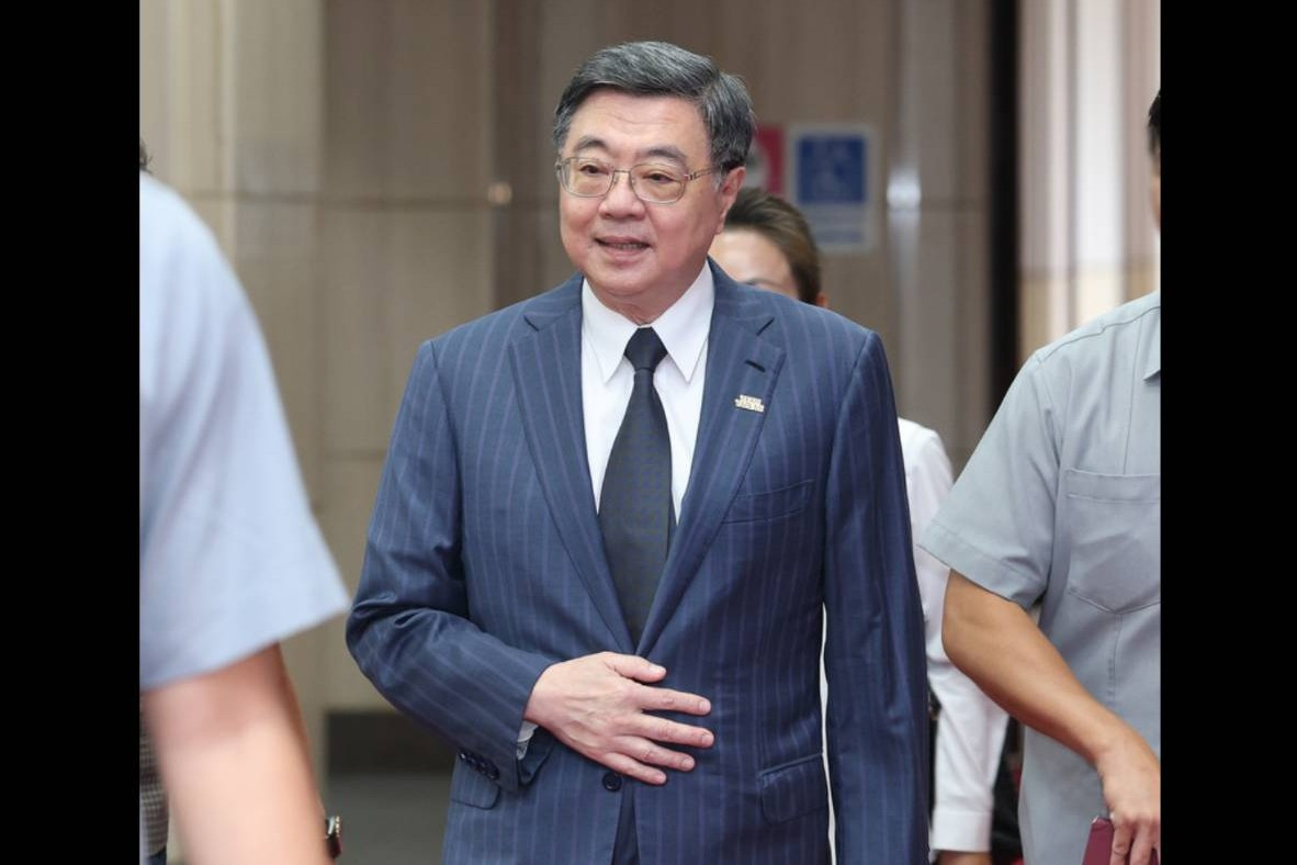 行政院遭質疑擅自動支被立法院凍結的近5億元預算。圖為行政院長卓榮泰。圖/中央社