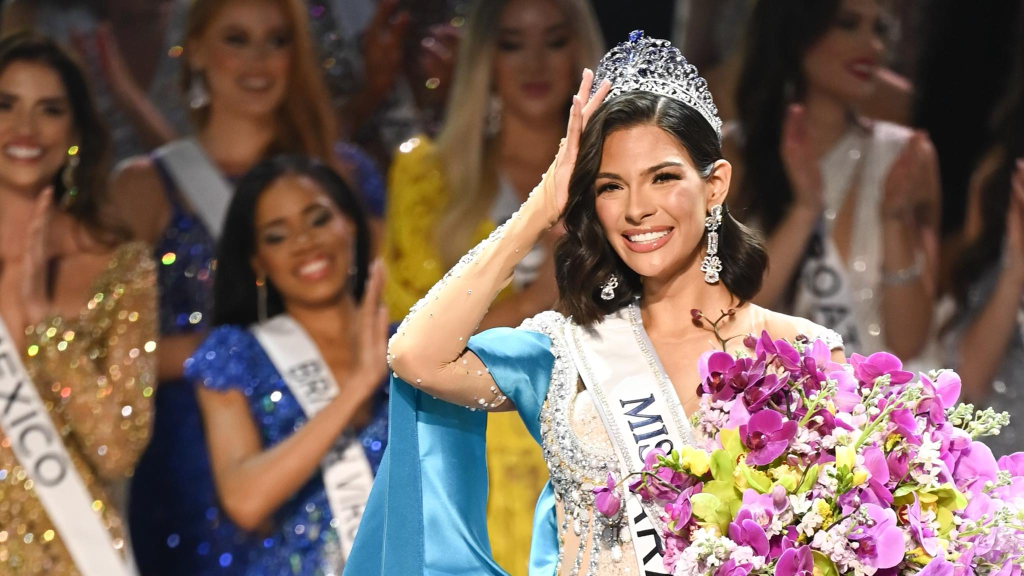 來自尼加拉瓜的佳麗帕拉修斯摘下2023年環球小姐后冠。圖/取自Miss Universe粉絲專頁