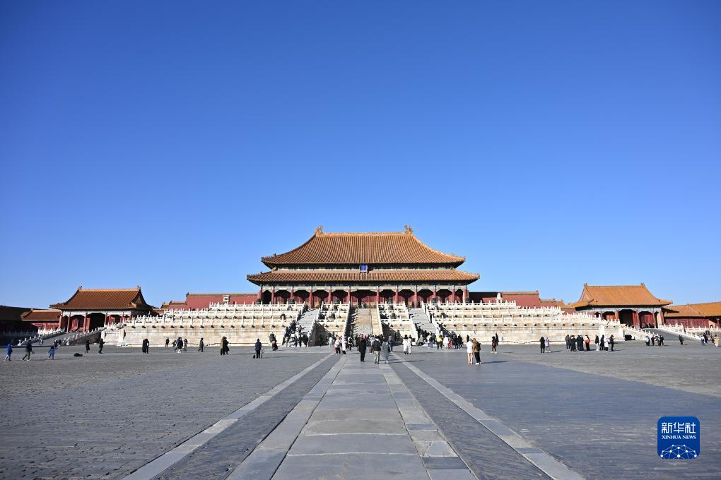 疫情後，赴中國的外觀光客人數並未回到疫情前。圖/取自新華社