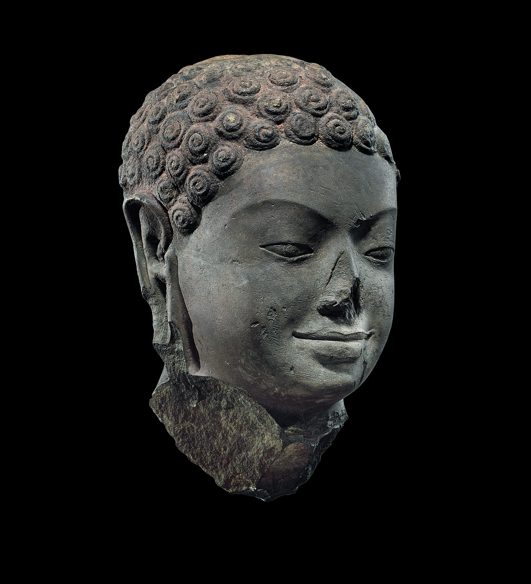 14件古物來源非法 美大都會博物館將歸還柬埔寨