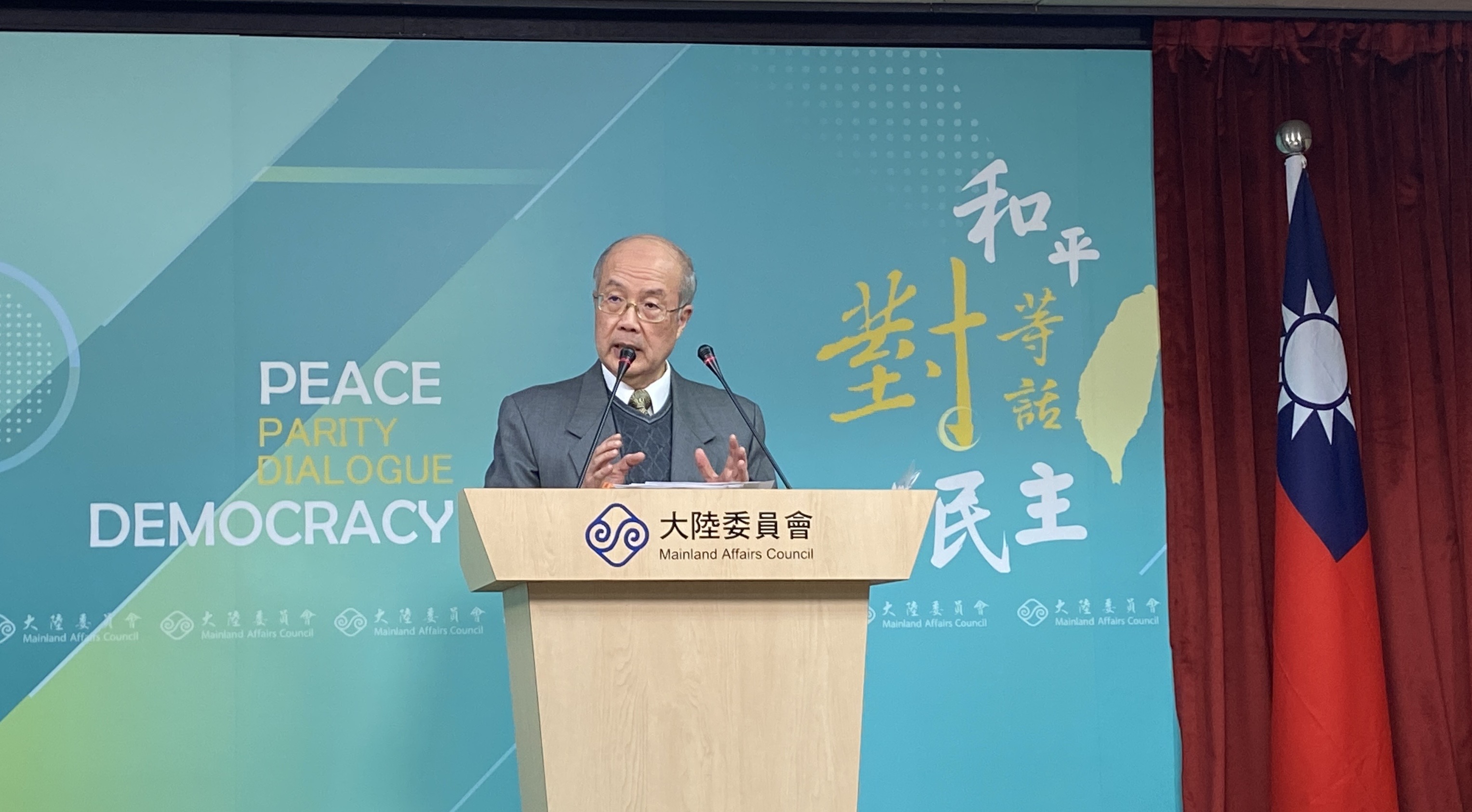 針對大陸貿易制裁台灣，陸委會副主委詹志宏21日表示，不排除向WTO提告。 圖/何芸庭攝