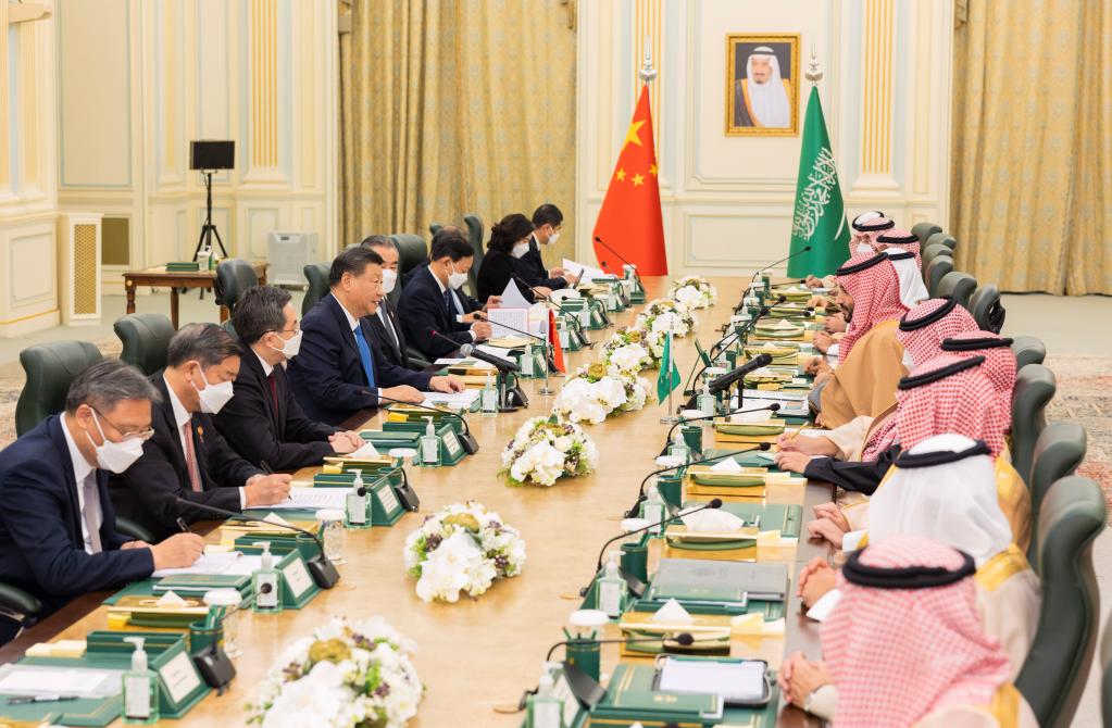 中國國家主席習近平2022年訪問沙烏地阿拉伯，與王儲兼首相穆罕默德舉行會談。圖/ 新華社
