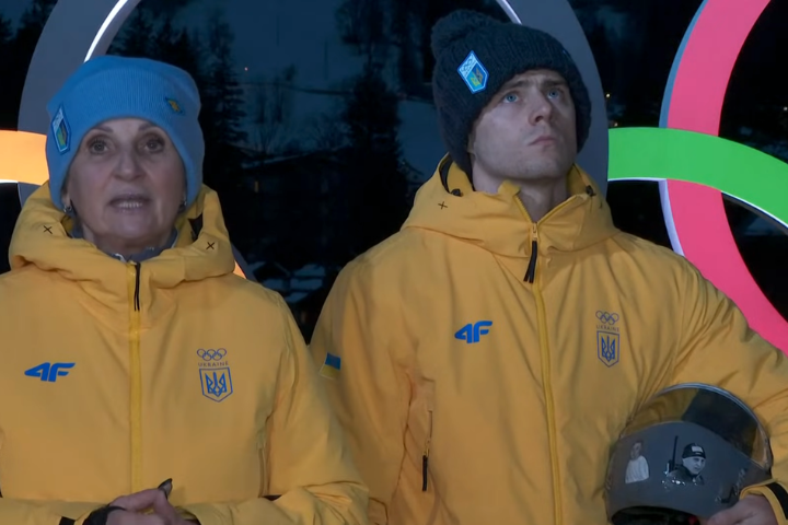 頭盔印戰亡運動員　烏克蘭雪橇選手堅持配戴遭逐出冬奧